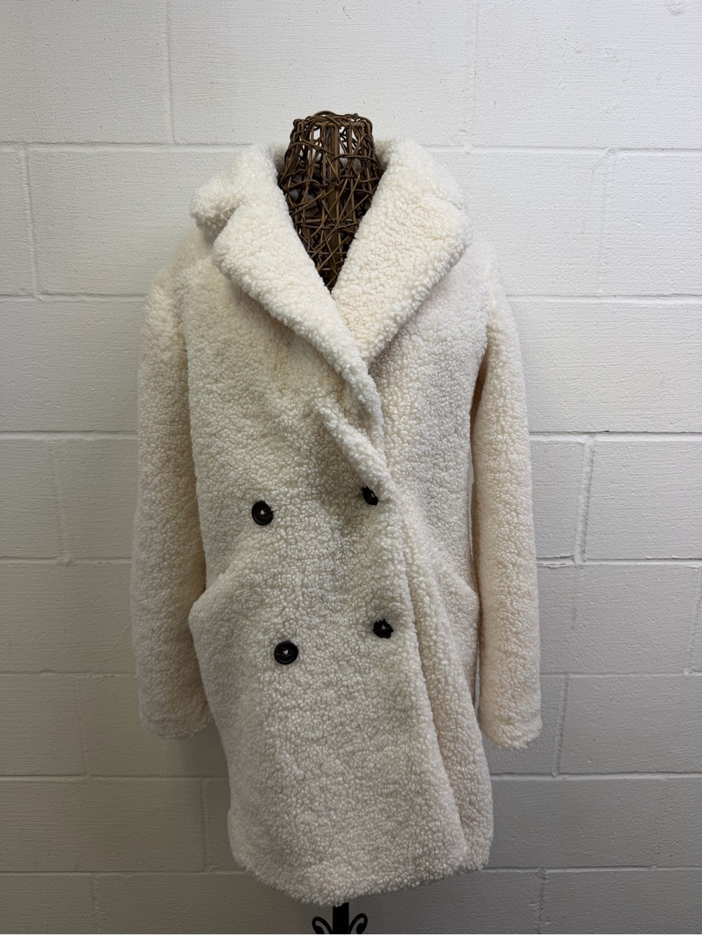 Womens Cream Teddy Faux-Sherpa Double-Breasted Coat